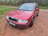 Gebraucht Skoda Octavia 102 PS (75 kW) 2009 Rot Kombi