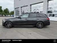 Gebraucht Mercedes E300 AMG 204 PS (150 kW) 2024 Lack graphitgrau (metallic) Kombi