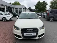 Gebraucht Audi A1 Attraction 86 PS (63 kW) 2012 Amalfiweiss Kleinwagen
