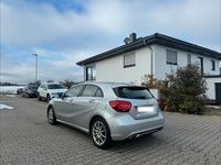 Gebraucht Mercedes A200 156 PS (114 kW) 2018 Silber Kleinwagen