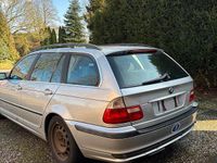 Gebraucht BMW 320 170 PS (125 kW) 2001 Silber Kombi