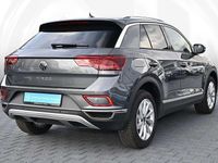 Gebraucht VW T-Roc Style 150 PS (110 kW) 2025 Grau SUV