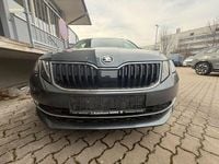 Gebraucht Skoda Octavia 179 PS (131 kW) 2017 Grau Kombi