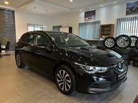 Second-hand VW Golf VII 150 CP (110 kW) 2021 Negru Hatchback