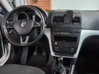 Używany Skoda Yeti Active 122 KM (89 kW) 2014 Biały SUV