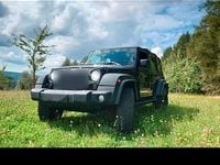 Gebraucht Jeep Wrangler Unlimited 200 PS (147 kW) 2013 Schwarz SUV