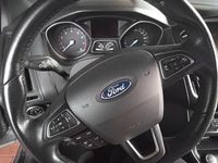 Gebraucht Ford Focus ST-Line 125 PS (91 kW) 2018 Grau Kombi
