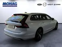 Gebraucht Volvo V90 Plus 350 PS (257 kW) 2023 Weiss Kombi