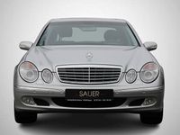 Gebraucht Mercedes E240 Elegance 177 PS (130 kW) 2002 Silber Limousine