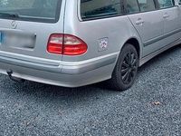 Gebraucht Mercedes E320 224 PS (164 kW) 2002 Silber Kombi