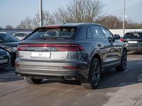 Neu Audi Q8 Ambiente 340 PS (250 kW) 2026 Grau SUV