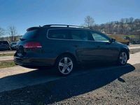 Używany VW Passat 170 KM (125 kW) 2012 Czerwony Kombi