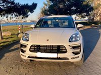 Second-hand Porsche Macan 258 CP (189 kW) 2016 Alb SUV