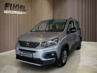 Gebraucht Peugeot Rifter Allure 110 PS (80 kW) 2021 Lack grau artense/typ aussenverkleidung metalliclackierung Van / Kleinbus
