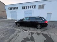 Gebraucht Peugeot 308 120 PS (88 kW) 2016 Schwarz Kombi