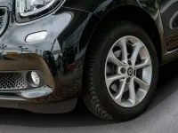 Gebraucht Smart ForFour 71 PS (52 kW) 2019 Schwarz Kleinwagen