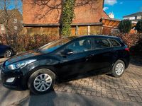 Gebraucht Hyundai i30 110 PS (80 kW) 2015 Schwarz Kombi