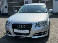 Gebraucht Audi A3 Attraction 105 PS (77 kW) 2012 Silber Kleinwagen