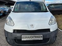 Gebraucht Peugeot Partner 90 PS (66 kW) 2013 Weiß Van / Kleinbus