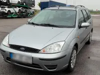 Second-hand Ford Focus 101 CP (74 kW) 2004 Argintiu Break