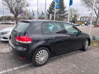 Gebraucht VW Golf VI 105 PS (77 kW) 2010 Schwarz Kleinwagen