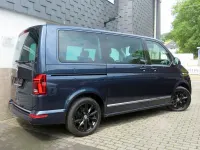 Gebraucht VW Multivan Comfortline 204 PS (150 kW) 2023 Blau Van / Kleinbus