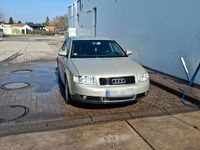 Gebraucht Audi A4 110 PS (80 kW) 2005 Gold Limousine