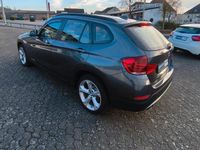 Gebraucht BMW X1 Advantage 184 PS (135 kW) 2014 Grau SUV