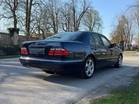 Gebraucht Mercedes E430 279 PS (205 kW) 1999 Blau Limousine