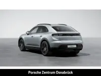 Neu Porsche Macan 300 kW (408 PS) 2026 Dolomitsilbermetallic SUV
