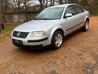 Gebraucht VW Passat 2001 Silber Limousine