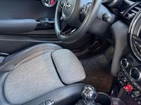 Second-hand Mini ONE 102 CP (75 kW) 2021 Negru Hatchback