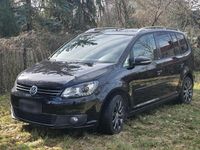 Gebraucht VW Touran Style 140 PS (102 kW) 2012 Schwarz Van / Kleinbus