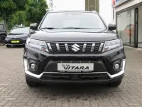Gebraucht Suzuki Vitara Comfort 102 PS (75 kW) 2023 Schwarz SUV