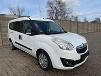Gebraucht Opel Combo Selection 120 PS (88 kW) 2016 Weiß Van / Kleinbus
