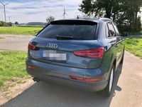 Gebraucht Audi Q3 Ambiente 150 PS (110 kW) 2016 Blau SUV