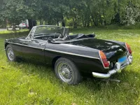 Używany MG B 95 KM (69 kW) 1968 Czarny Kabriolet
