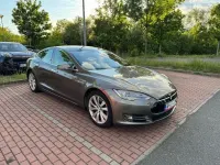 Käytetty Tesla Model S 309 kW (421 HP) 2015 Peessi Viistoperä