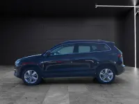 Neu Skoda Karoq Selection 150 PS (110 kW) 2025 Schwarzmagic perleffekt SUV