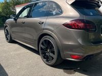 Gebraucht Porsche Cayenne 420 PS (308 kW) 2012 Braun SUV
