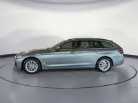 Gebraucht BMW 540 Sport Line 340 PS (250 kW) 2023 Grau Kombi