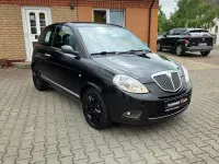 Gebraucht Lancia Ypsilon 77 PS (56 kW) 2007 Schwarz Kleinwagen