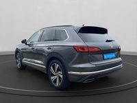 Gebraucht VW Touareg Basis 286 PS (210 kW) 2019 Grau SUV