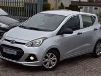 Gebraucht Hyundai i10 Classic 67 PS (49 kW) 2015 Silber Kleinwagen