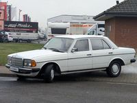 Gebraucht Mercedes 200 60 PS (44 kW) 1980 Beige Limousine
