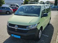 Second-hand VW Caravelle 110 CP (80 kW) 2021 Verde Van