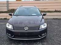 Gebraucht VW Passat Highline 160 PS (117 kW) 2012 Black oak brown metallic Kombi