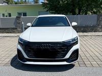 Gebraucht Audi Q8 Ambiente 394 PS (289 kW) 2024 Weiß SUV