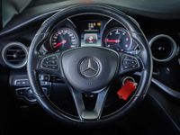 Gebraucht Mercedes V250 190 PS (139 kW) 2017 Blau Van / Kleinbus