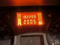 Gebraucht Renault Clio II Campus 58 PS (42 kW) 2011 Rot Kleinwagen